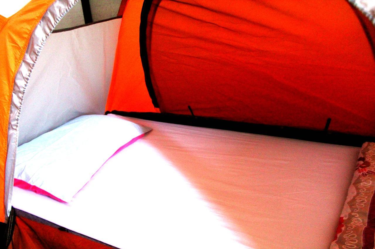 Dengba Hostel Янгон Экстерьер фото